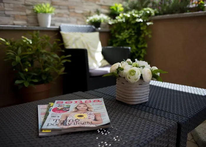 Aleksandra Lejlighed *